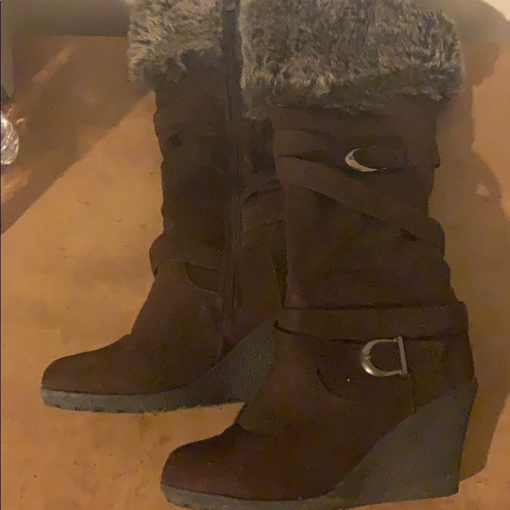 Calf tall boots